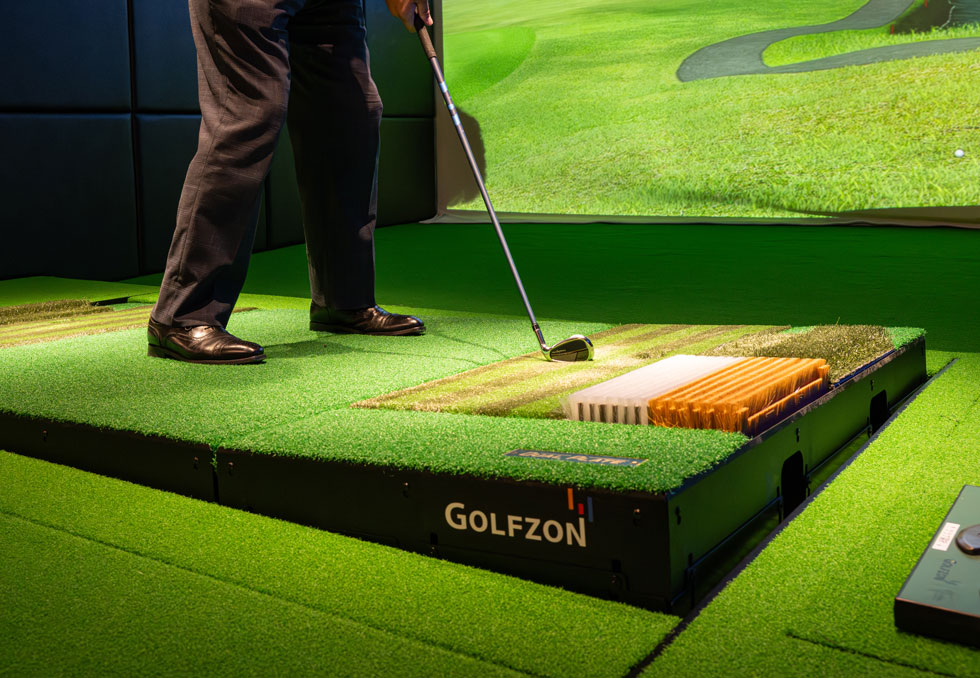 足元が動く!リアルな傾斜を体験